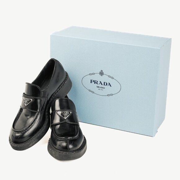 Prada Nero Spazzolato Leather Triangle Logo Loafers - Picture 1 of 12